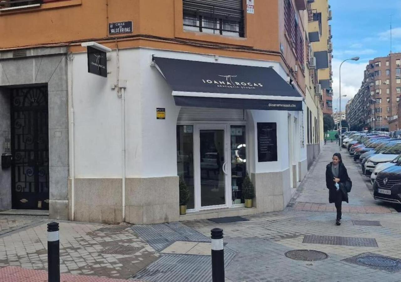 Nuevo 5 Personas Super Centrico Retiro Lujo Appartement Madrid Buitenkant foto